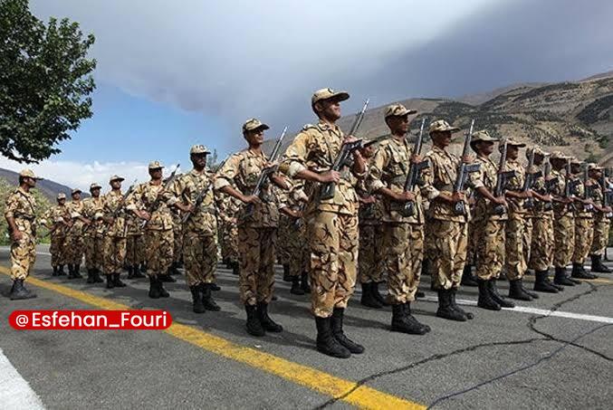 اصفهان فوری: تمدید مهلت معرفی مشمولان غیرغائب تا پایان آبان🔹معاون وظیفه عمومی فرماندهی انتظامی استان اصفهان اعلام کرد که سازمان وظیفه