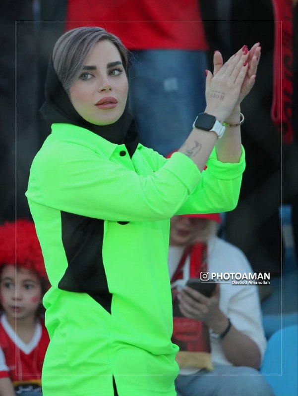 کیسه سوزی | هواداران ارتش سرخ: چه لیدری داریم ما😍🆔 @kise_soziii