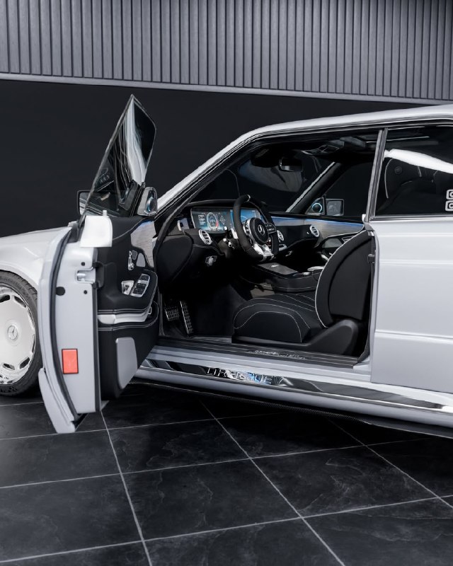 Mercedes-Benz W126 SEC 1000 работает на водородном топливе 5
