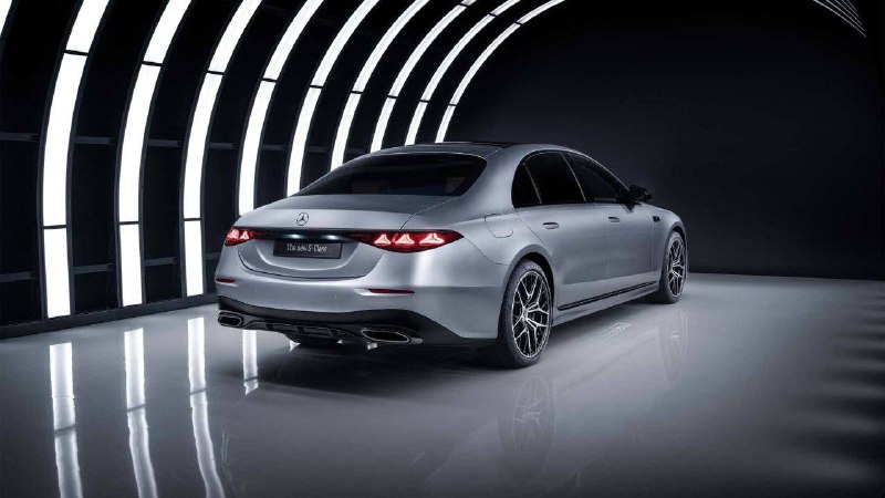 Mercedes обновил S-Class — компания показала S-Class с 2700 новыми деталями. 4
