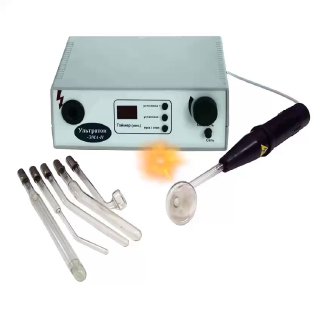 Врач из Подмосковья предложил лечить постковидную импотенцию с помощью тока. По его методике электроды будут прикреплять к головке и основанию полового члена, чтобы расширить сосуды и расслабить нервы черемяколки каждого пациента.Со слов врача-рефлексотера