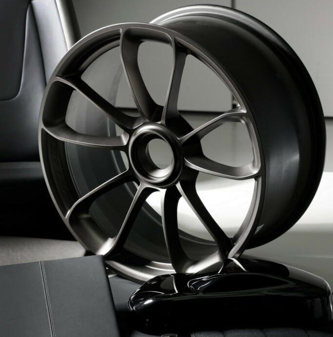 Модельный ряд Porsche Turbo получил особую эмблему Turbonite 2