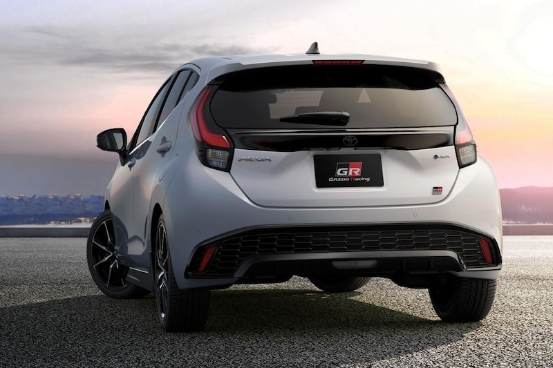 🍃🚗 Toyota Aqua теперь в «спортивном» обличьеПоследние обновления от Japanese‑a