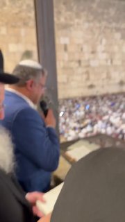 "בן גביר" הסתער אמש על חומת בורק, ממערב למסגד אל-אקצא, וערך טקסים תלמודיים בליווי עשרות מתנחלים.