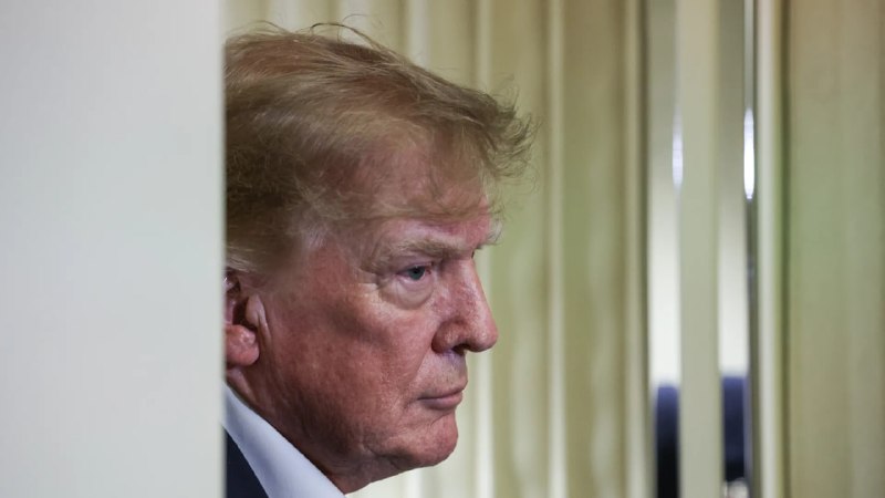 Trump le dice a Axios que se acerca a una encrucij