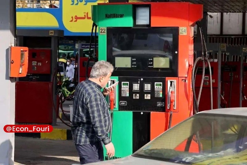 اقتصاد فوری 📈: کشف تخلف میلیاردی در بازار سوخت /۹ هزار بارنامه جعلی شناسایی شدشرکت ملی پخش فرآورده‌های نفتی:🔹سال گذشته با راه‌اندازی سا