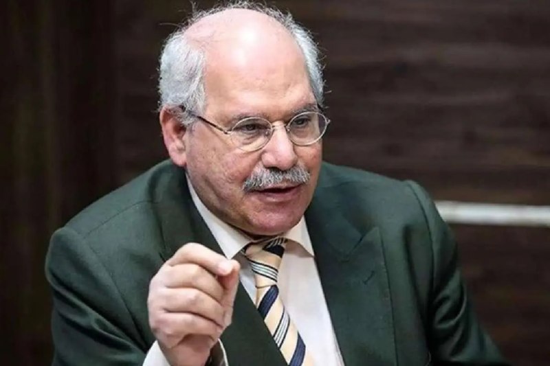 تجارت نیوز: 🔻شرایط امروز با جنگ نفتکشهای دهه ۶۰ متفاوت است/ تجارت ایران با برخی روشهای خاص ادامه داردمسعود دانشمند، عضو اتاق بازرگ