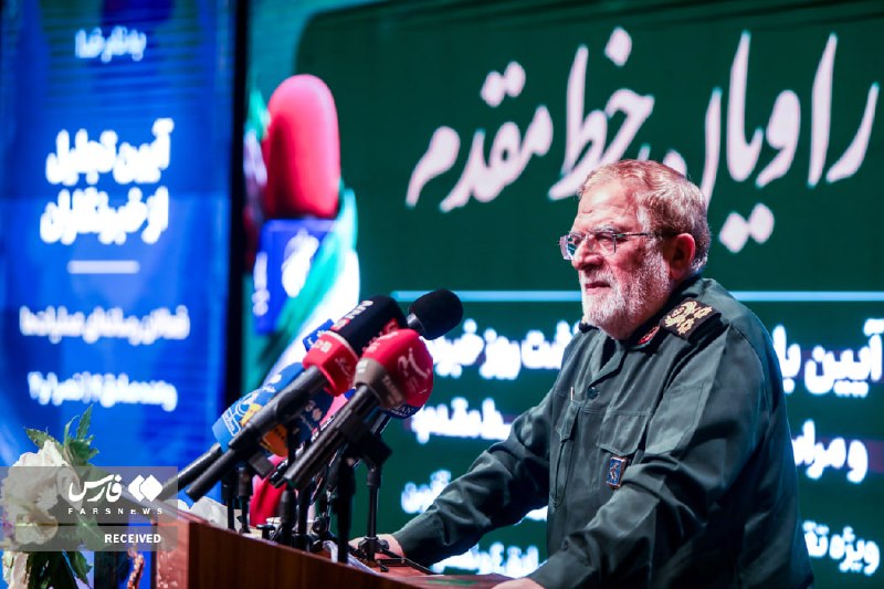خبرگزاری فارس ✔: سرلشکر ایزدی: تنگهٔ هرمز کاملا در اختیار فرزندان ایران است🔹جانشین فرمانده سپاه: دشمن به‌دنبال ایجاد براندازی و تجزیه در 