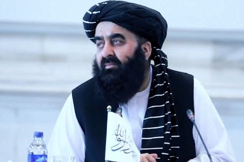 خبرگزاری افغان ایرکا: وزیر خارجه طالبان: امارت اسلامی نیازی به مذاکره با مخالفان ندارد🔹امیرخان متقی، وزیر خارجه حکومت طالبان، در مصاحبه با بی‌