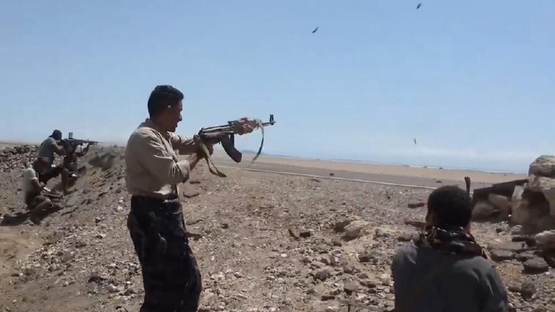 In Yemen they say that they are advancing against the Houthis around the central Bab al-Mandab strait