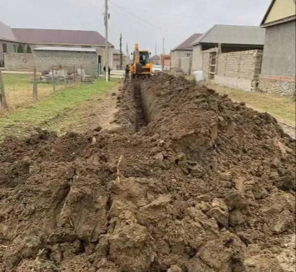 В Сулевкенте завершены работы по укладке 5,5 километров нового водовода, что приближает общую длину водопроводной сети села к показателю в 8,1 километр фото