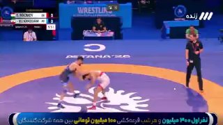היאבקות בסגנון חופשי באליפות העולם; ניצחון של מוחמד נחודי מול היריבה הטג'יקית במשחק הראשון במשקל 79 ק"ג ניצ…