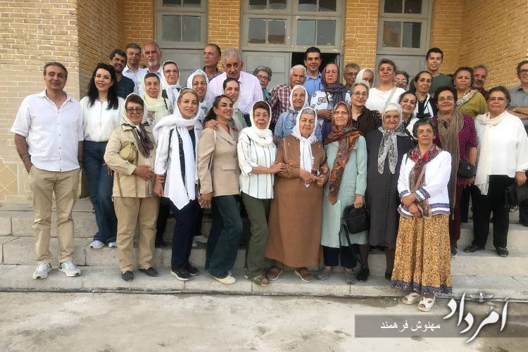 تارنماهای زرتشتیان: رسانه پست