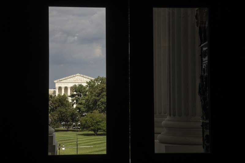 The real Q for birthright citizenship arguments: What, exactly, are the justices deciding?