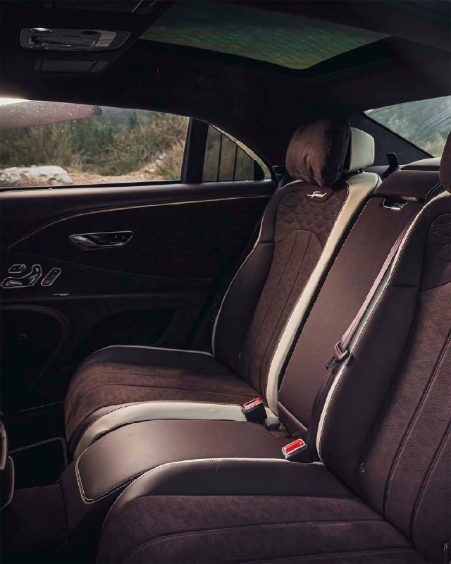 Bentley Flying Spur 8