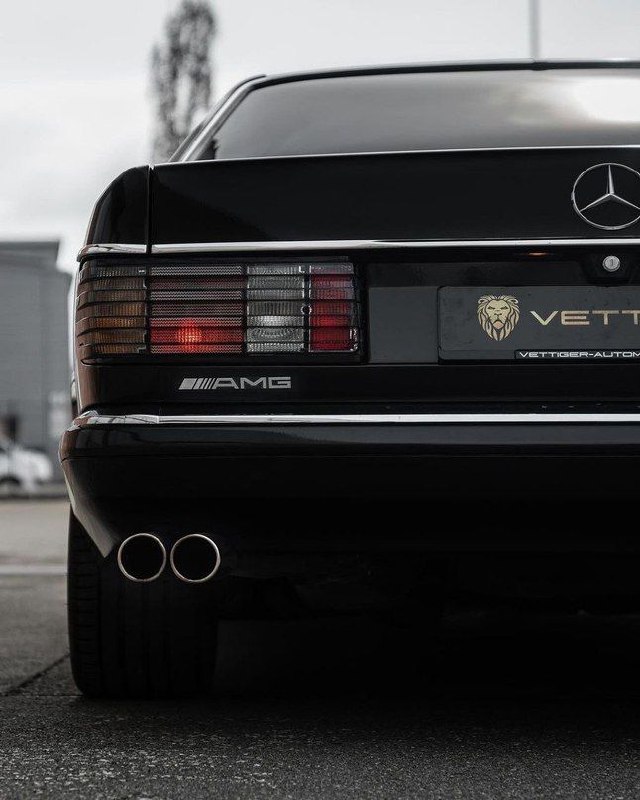 Mercedes-Benz 560 SEC 1986 года выпуска 3