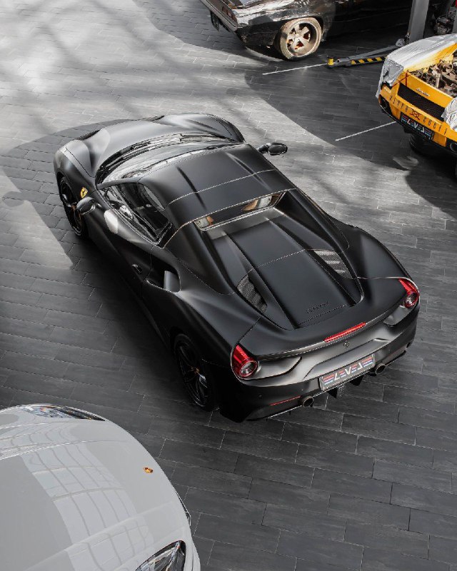 Ferrari 2