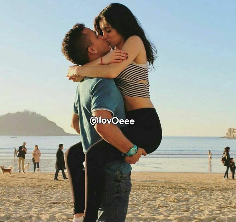 🫦🧿️️️❤️ عشـقـو عـاشـقـی ❤️🧿🫦: •میمونیم منو تو تا تهش🥰♥️💋 .♥️ℒℴνℯ♥️。゚゚・。・゚゚。゚。 ♥️➹عشقو عاشقی 
