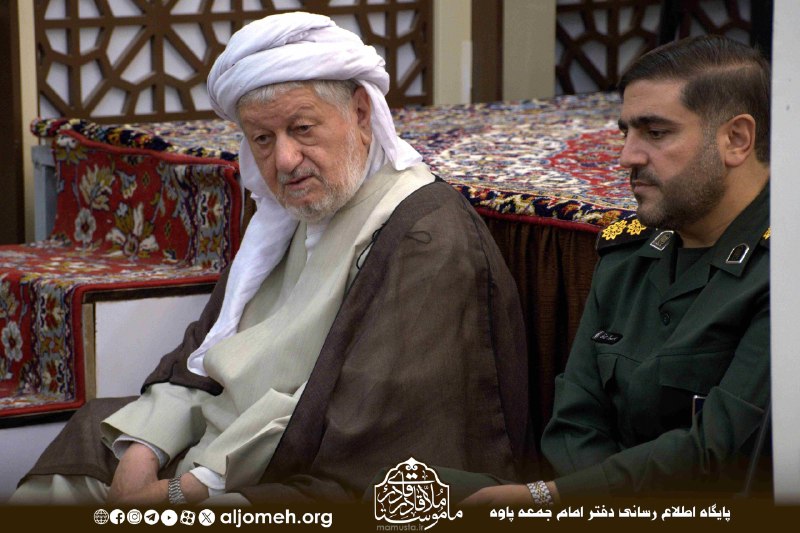 پایگاه خبری سلام پاوه: 📷🔺 #عکس ۴ | مراسم بزرگ جشن میلاد پیامبر رحمت و مهربانی (ﷺ) در مسجد جامع پاوه با حضور پرشور عاشقان رسولالله (ﷺ) ▪️ به هم