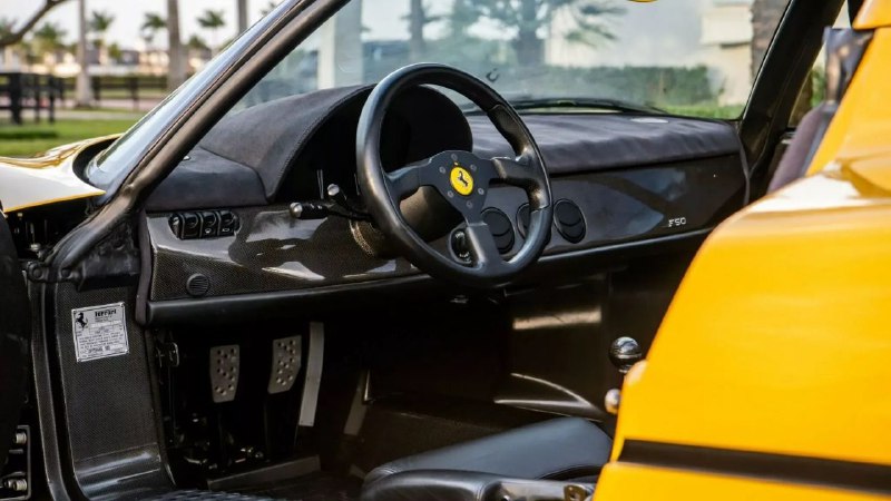 Ferrari F50 модельера Ральфа Лорена ушёл за рекордную сумму 5