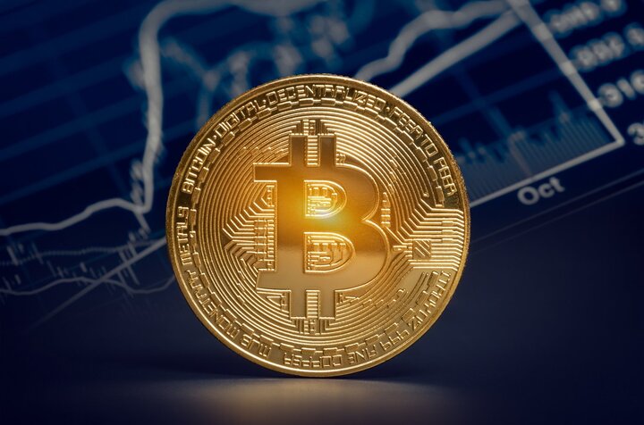 عصربانک | asrebank.ir: 🔴 پیشبینی بیتکوین یک میلیون دلاری تکرار شد🔹 گوتام چوگانی، تحلیلگر شرکت تحقیقاتی «برنشتاین» (Bernstein) پیشبینی کرد قی