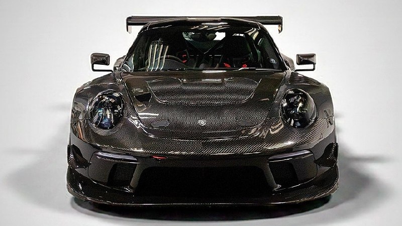 Британцы сделали карбоновый Porsche 911 GT3 RS, который стоит как небольшой автопарк. 2