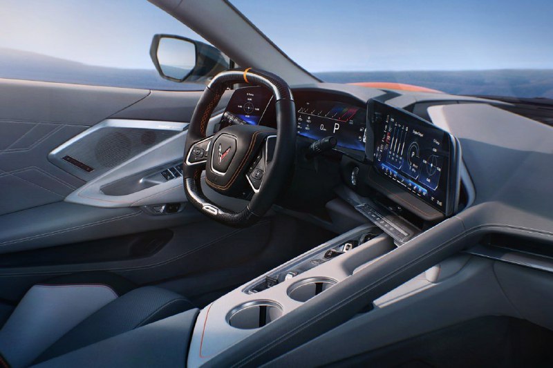 Chevrolet Corvette получил обновлённый интерьер 5