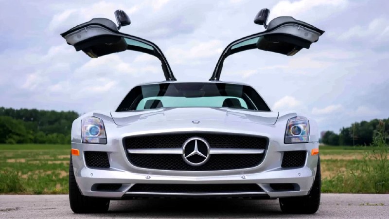 🌟 Новая глава в истории автосейлз: берём на заметку разбор аукциона Mercedes‑SL