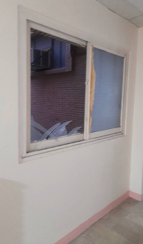 ‼️מצב החלון של מעונות הבנות אהוואז ג'ונדישפור לאחר הפיגועים אמש