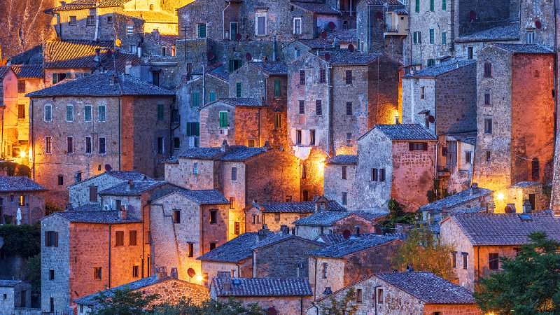 The stone town of TuscanySorano, Tuscany, Italy (© Luigi Vaccarella/eStock Photo)