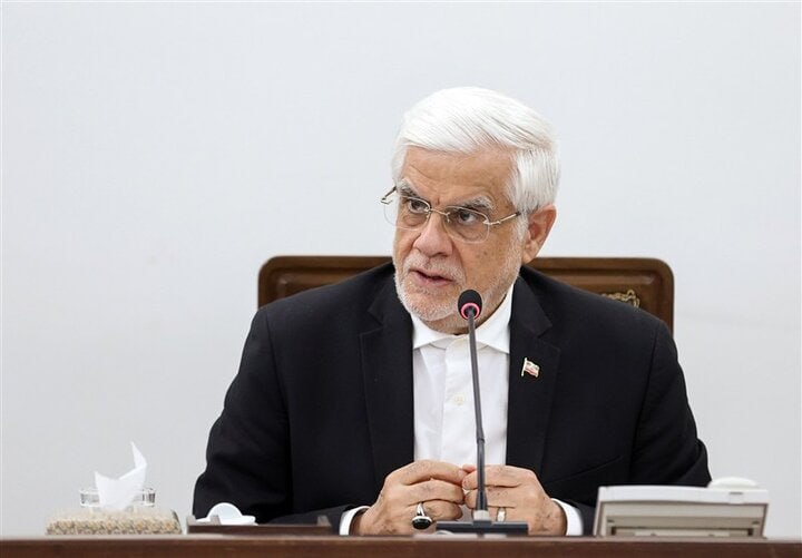 شبکه اطلاع رسانی دانا: عارف: اصلاح مصرف بنزین، صیانت از ثروت نسل‌های آینده استمعاون اول رئیس‌جمهور: 🔺سهم مصرف بنزین دهک دهم تا ۲۴ برابر دهک اول