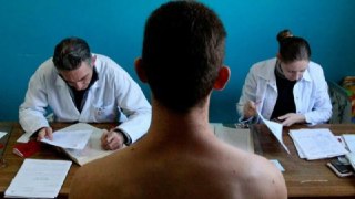 ⚡️ Минобороны предложило ограничить медосмотры действующим контрактникам и мобилизованнымМинобороны внесло законопроект с предложением отменить обязательную медкомиссию для контрактников в период мобилизации или в военное время и в целом изменить ее правил
