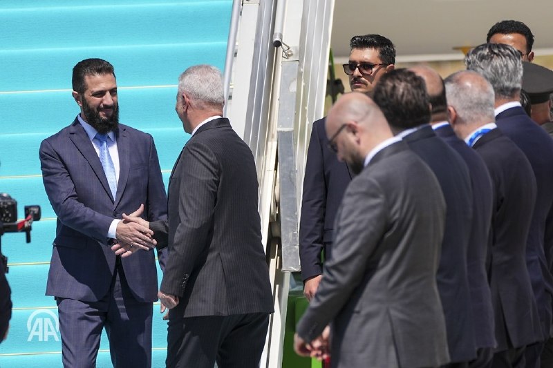צילומי הגעתו של הנשיא אחמד אל-שרעא לבירת טורקיה, אנקרה