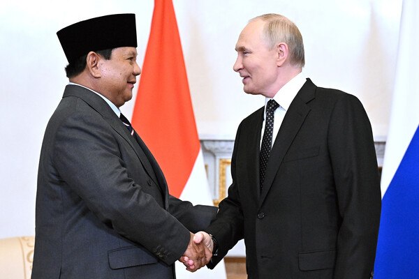 Президент Индонезии прибыл в Кремль на переговоры с