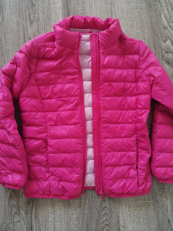 Лёгкая куртка. Размер 128-134 — фото 1