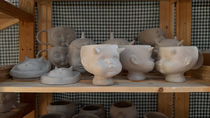 В гостях в новой мастерской у любимого бренда керамики POVEDAIIНикогда, до встречи с этим брендом, не интересовалась керамикой. Тем более, не коллекционировала. Результат сегодняшнего дня — обсессия 🫢💘В гостях в новой мастерской у любимого бренда керамики POVEDAIIНикогда, до встречи с этим брендом, не интересовалась керамикой. Тем более, не коллекционировала. Результат сегодняшнего дня — обсессия 🫢💘