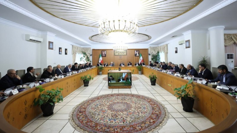 کانال کورعباسلو | کوراباز: 🔴 هیات وزیران با گزارش کمیسیون امنیت ملی مجلس درباره طرح مقابله با نفوذ سرویسهای اطلاعاتی و دولتها یا نهادهای بیگانه م