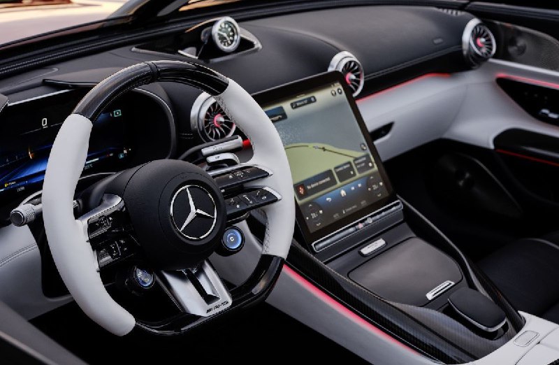 Раскрыты характеристики нового спидстера Mercedes-AMG PureSpeed 6