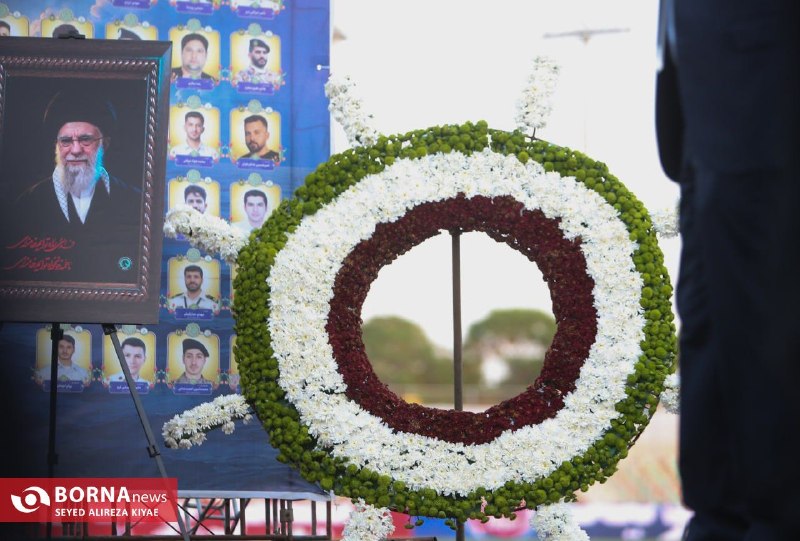 خبرگزاری برنا: در حاشیه دیدار پرسپولیس و استقلال خوزستان🔸پرسپولیس در هفته دوم لیگ برتر با نمایشی هجومی موفق شد استقلال خوزستان را با نت