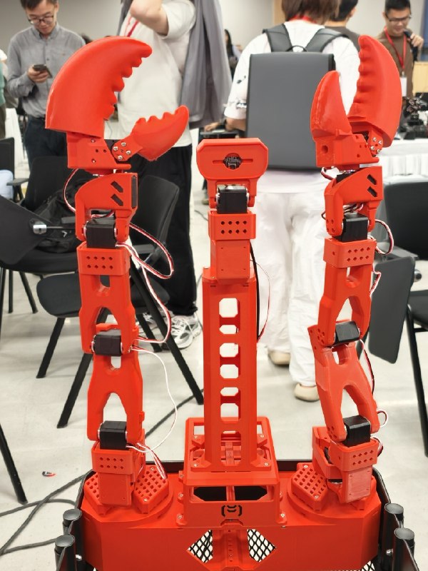 今天机器人黑客松的冠军🏆是Xbotics团队的HomeClaw钳伴队长是来自杭州的开发者陈老师冠军奖品是RWKV赞助的3D打印机今天机器人黑客松的冠军🏆是Xbotics团队的HomeClaw钳伴队长是来自杭州的开发者陈老师冠军奖品是RWKV赞助的3D打印机