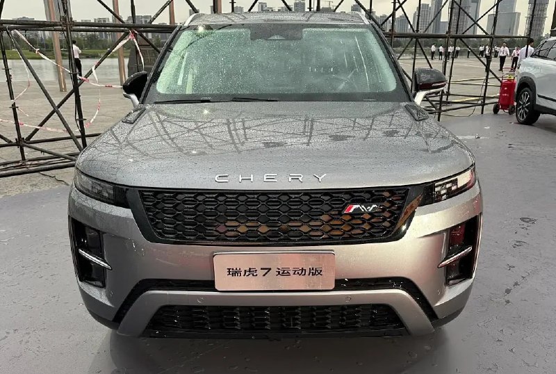 Jaecoo J7 для РФ получит спецверсию в стиле Range Rover 4