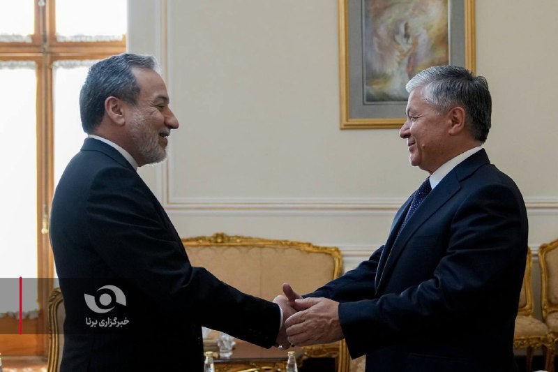 خبرگزاری برنا: 🎥دیدار معاون اول وزیر امور خارجه ازبکستان با سید عباس عراقچی وزیر امور خارجه 🔸«بهرامجان اعلایف» معاون اول وزیر امور خارج