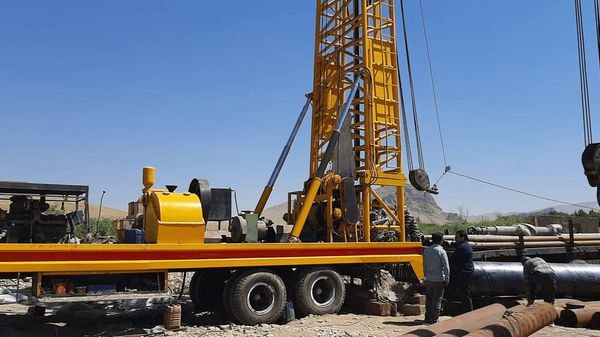 اورنا نیوز - اخبار ارومیه: حفر چاه جدید برای تقویت منابع آب مجتمع ۱۲ روستایی شاهیندژ🔹رئیس هیئتمدیره و مدیرعامل شرکت آب و فاضلاب آذربایجان غربی: م
