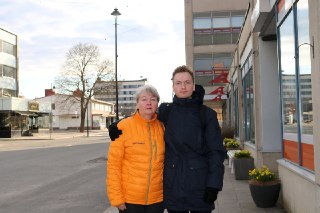 Финляндия отказала в убежище двум антивоенным россиянам и собирается их депортировать. На родине им грозит уголовное дело за помощь УкраинеАнтивоенные активисты Ольга и Никита Беловы, уехавшие в Финляндию после начала войны в Украине, получили отказ в убеж