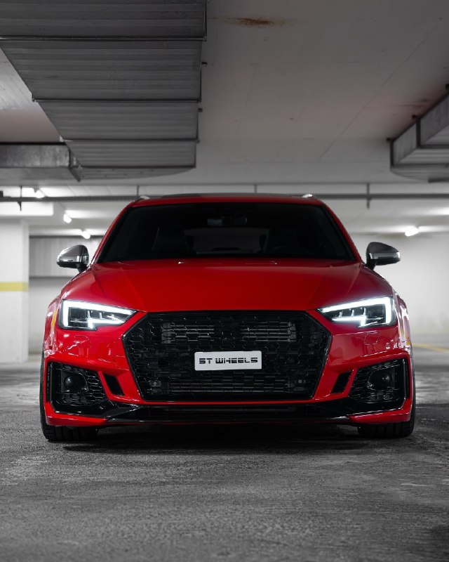 Audi RS4 Avant 2