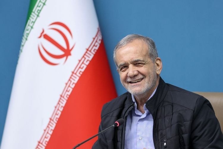 جماران: ✍ پزشکیان در پیامی به هفدهمین المپیاد فرهنگی ورزشی دانشجویان: المپیاد دانشجویی نمادی از وفاق ملی است/ این رویداد در کنار