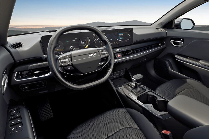 Kia показала универсал K4 для Европы 4