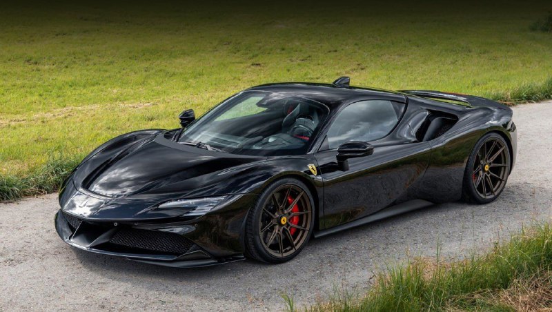 Ferrari SF90 Stradale отзывают из-за внезапного возгорания