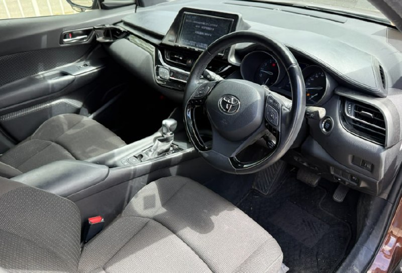 Toyota C-Hr 2016 фото 3