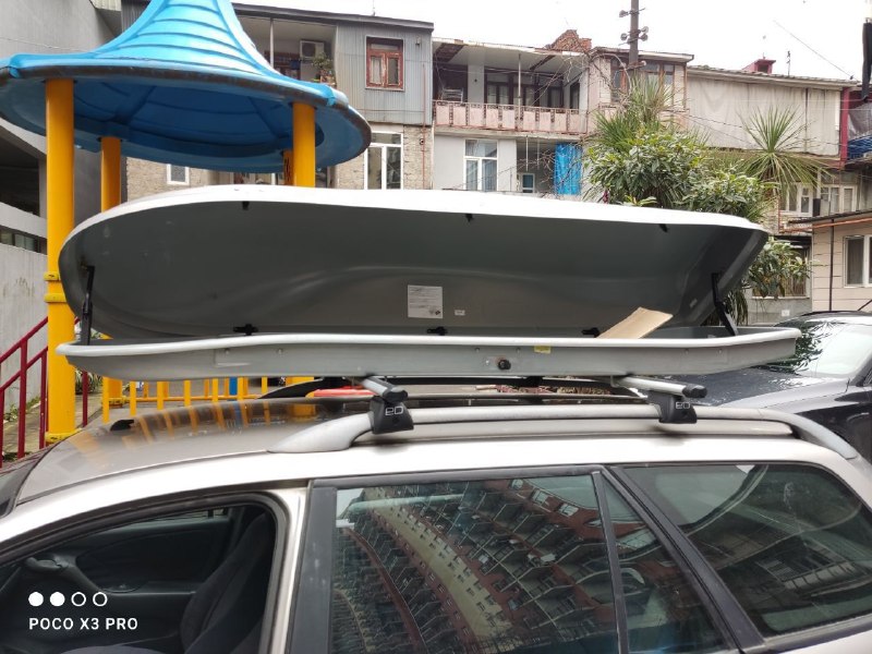 Продам багажник THULE